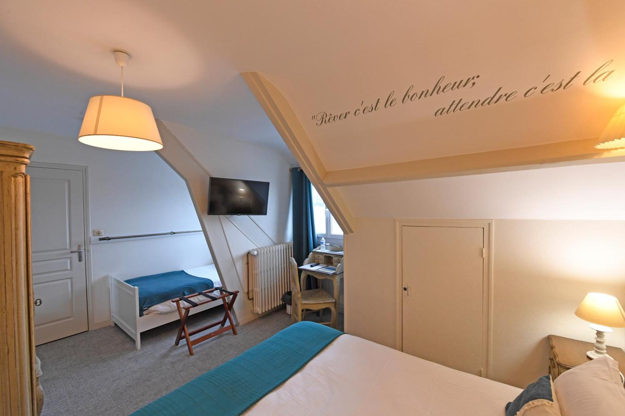 Hotel Cit'hotel La Julia 3*