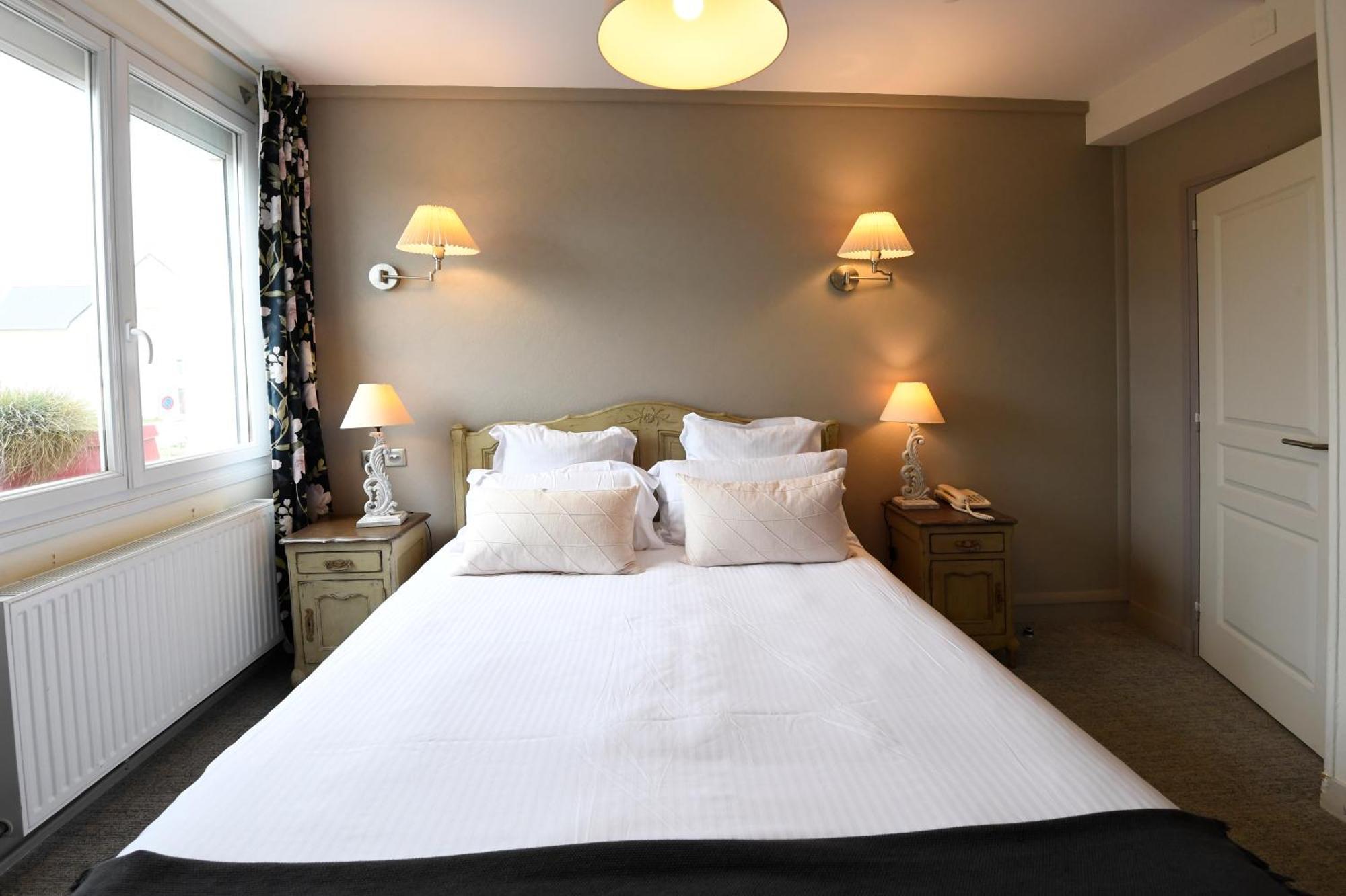 Hotel Cit'hotel La Julia 3*